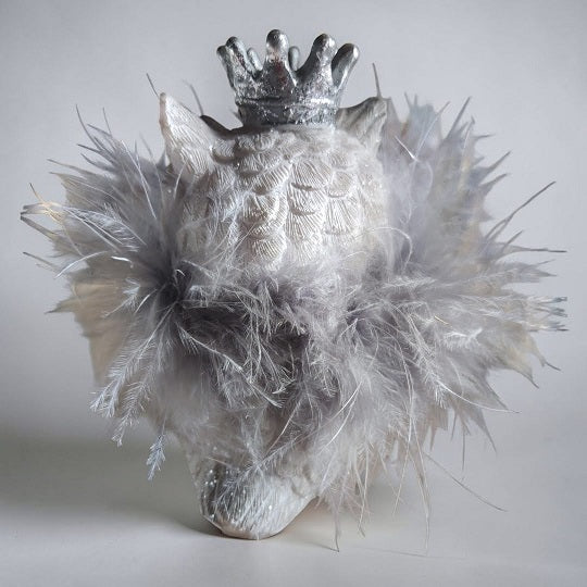 Du ser halen og ryggen af uglen