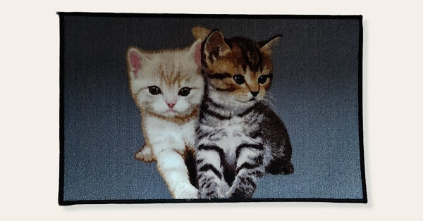 Matta med kattmotiv